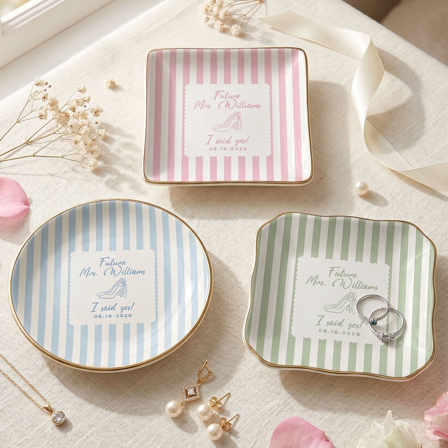 Personalized Wedding Ring Dish, Engagement Gift for Couple, Bridal Shower Gift