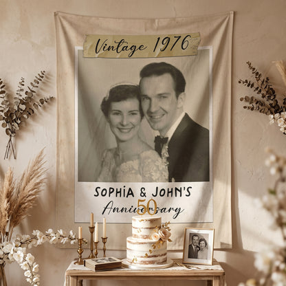 Personalized Linen Welcome Sign With Photo, 10th 20th 30th 50th Anniversary Photo Banner, Golden Celebration
